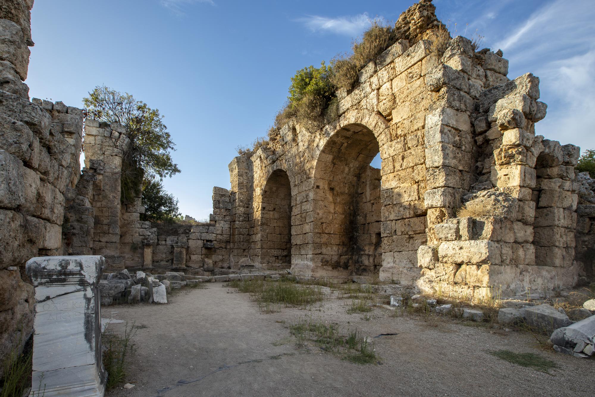 Perge Antik Kenti