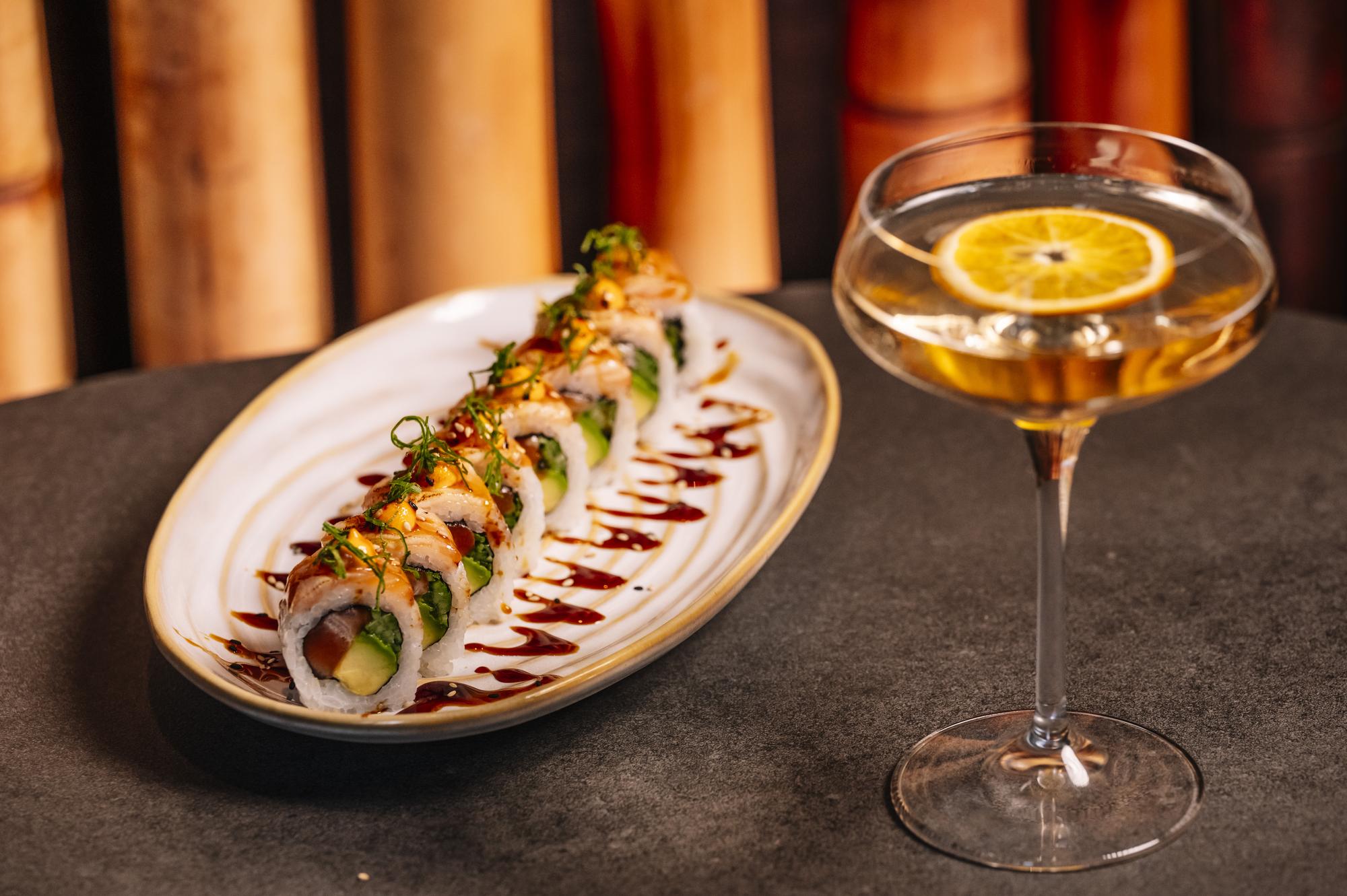 NEMO Restaurant & Lounge